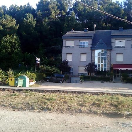 A Lastra Villamartín Esterno foto
