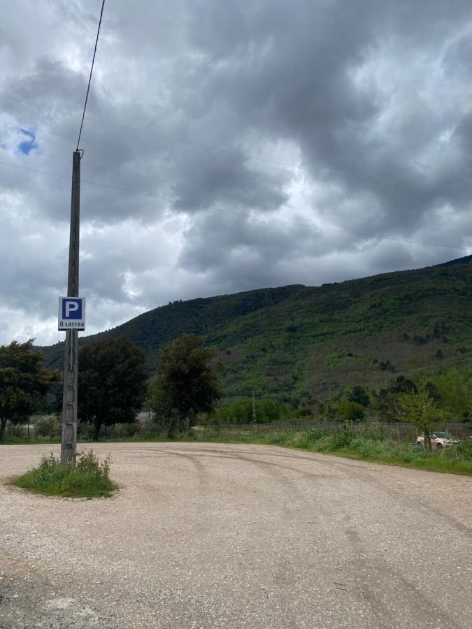 A Lastra Villamartín Esterno foto